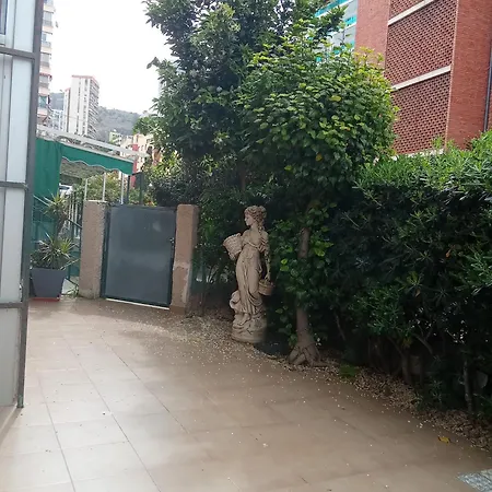 Jardin Ametlla & Corta Duracion Μπένιντορμ